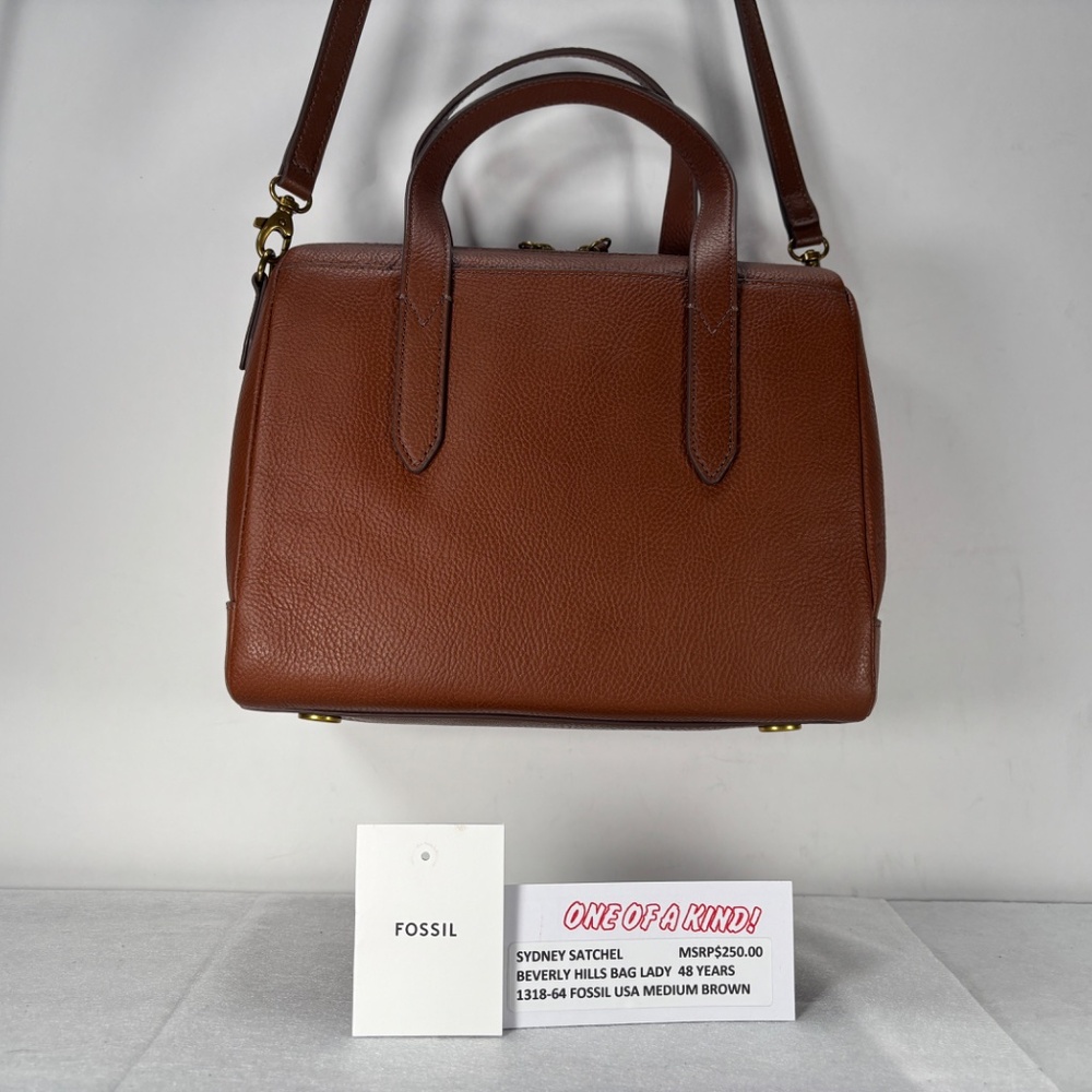 FOSSIL USA -NWT$250.00